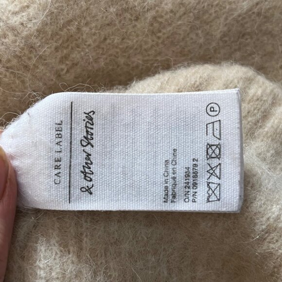 Los Angeles Atelier Beige Alpaca Blend Cropped Knit Mock Turtleneck Sweater Med‎ - Picture 6 of 6